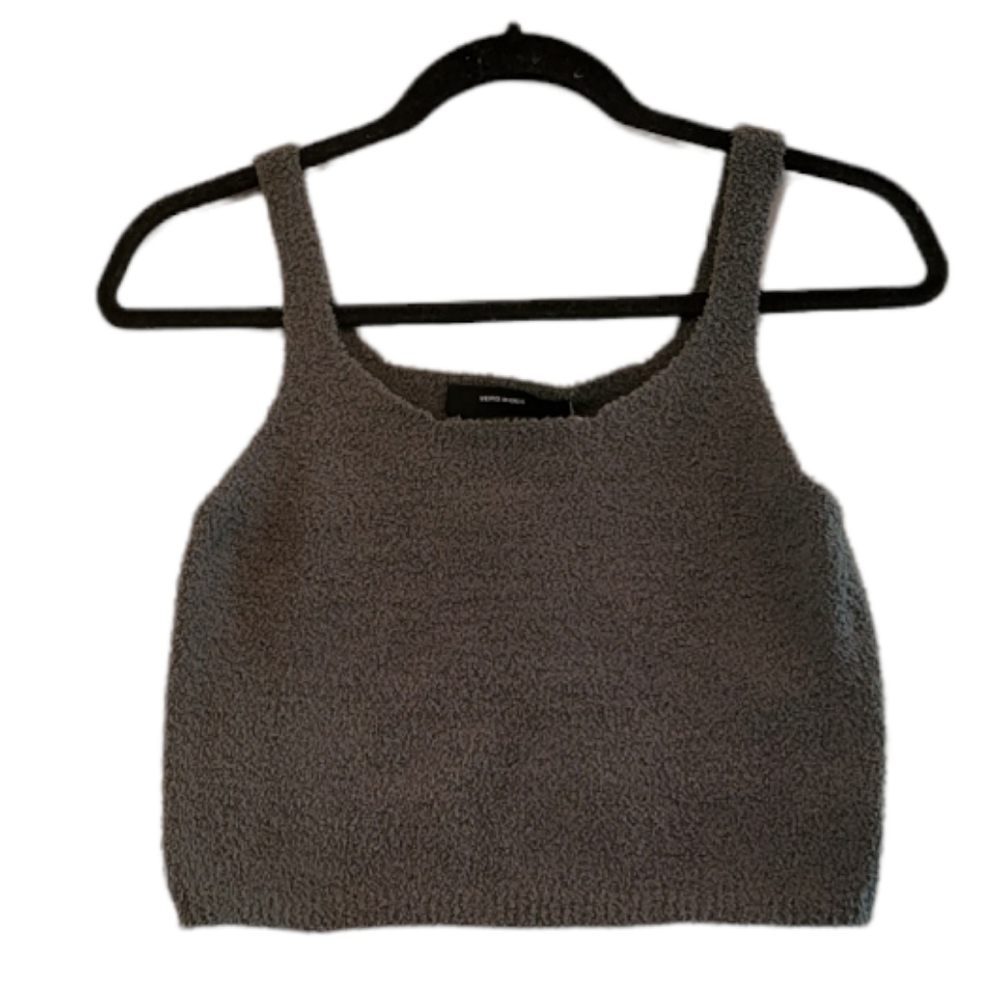 Green Vero Moda Women's Sleeveless Plush Knit Crop Top